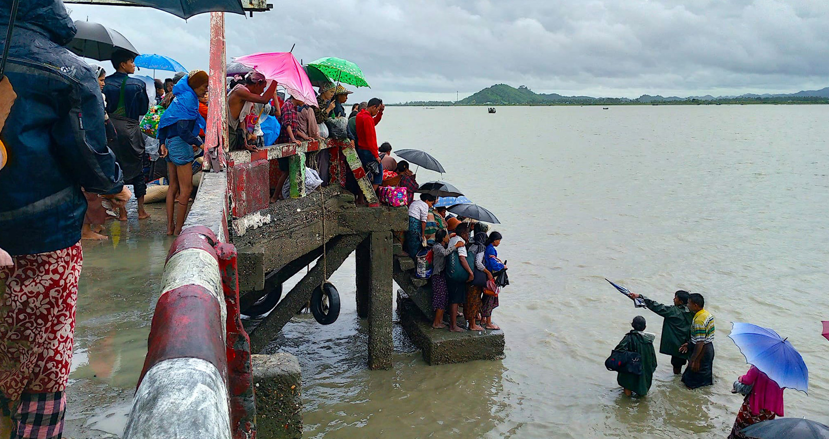 Junta Bombardments in Myanmar’s Rakhine State Spark Mass Exodus