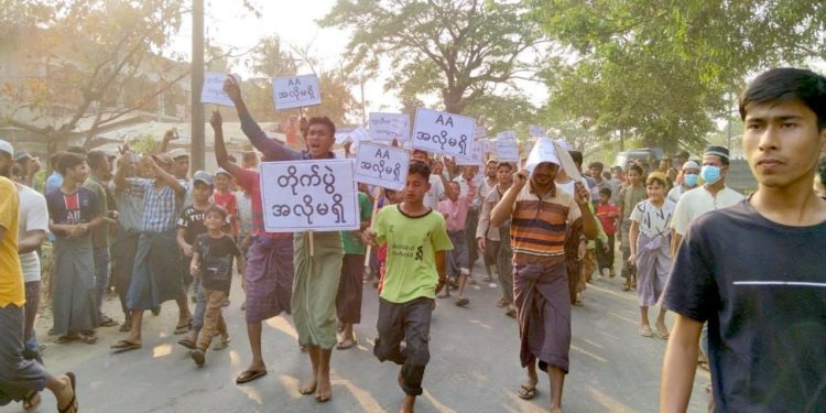 Myanmar Regime Lighting Fuse for Ethnic Inferno as it Loses Rakhine: AA