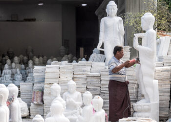 The Marble ‘Living Buddhas’ Trapped by Myanmar’s Civil War