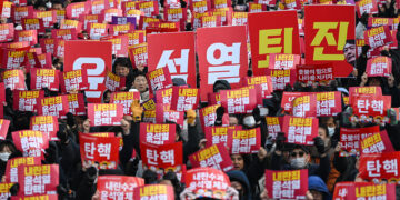 South Korea President Apologizes for Martial Law Fiasco