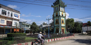 Bangladesh Backs UN Aid Corridor Proposal to Troubled Myanmar