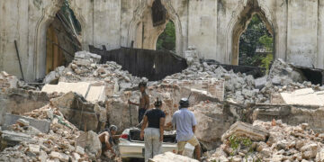 Shattered Lives, Lost Treasures: Traveling in Myanmar’s Quake Zone