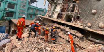 Heavy Rain Complicates Recovery in Quake-Hit Myanmar