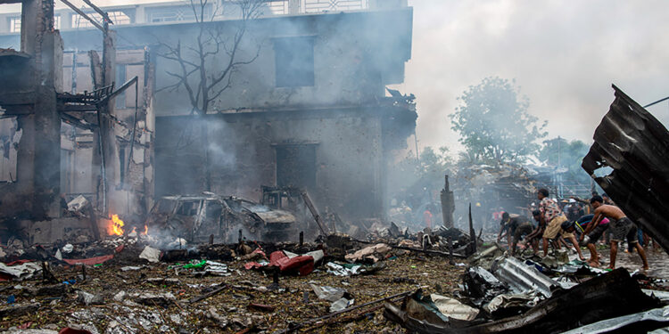 Myanmar Junta Bombs Quake Zones as Anwar Calls for Truce Extension