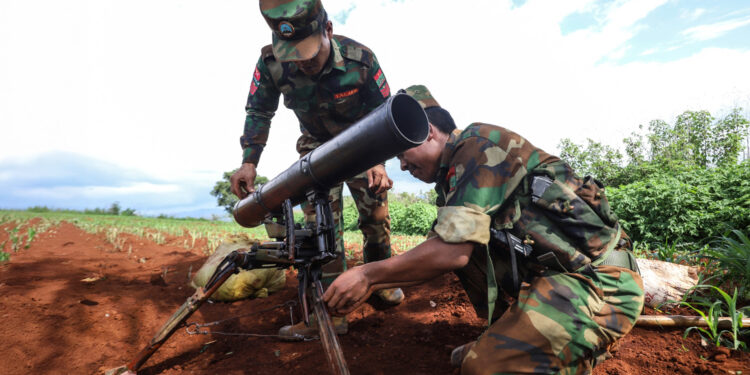 Myanmar Army Closes in on Key TNLA-Held Town of Nawnghkio