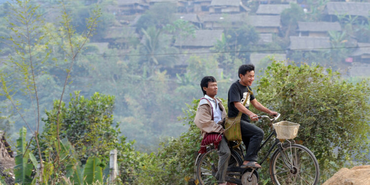 Thai Move to Let Myanmar Refugees Work a ‘Historic Step’ Says TBC Director