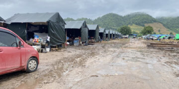 Over 10,000 Villagers Flee Junta Offensive in Karen State