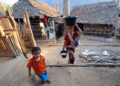 Thailand Begins Allowing Myanmar Residents of Border Camps Work Outside