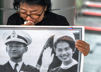Tributes Pour In for Thailand’s Queen Mother